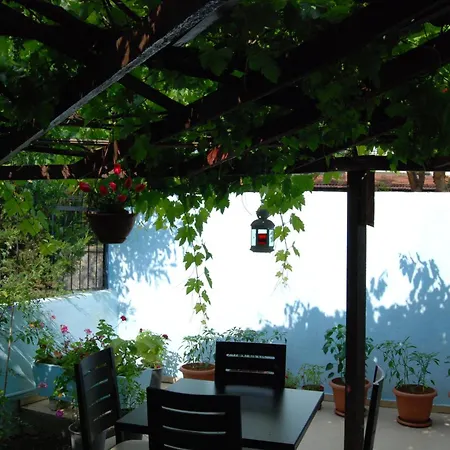 Hotell Maviev Çeşme