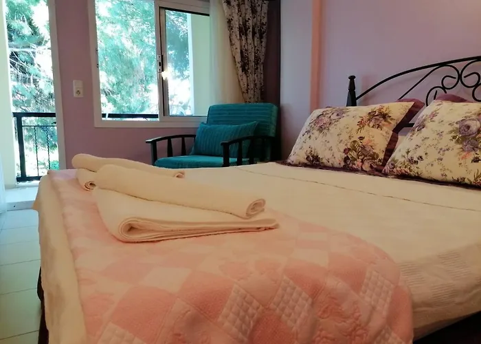 Отель Maviev Кешме