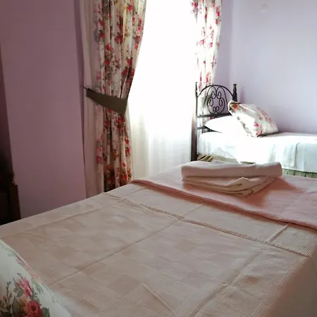 Maviev Hotel